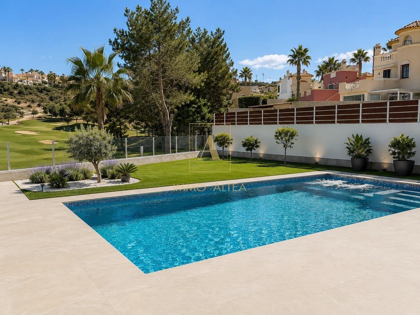 4 bedroom Villa for sale in Rojales with pool - € 834,000 (Ref: 10048697)