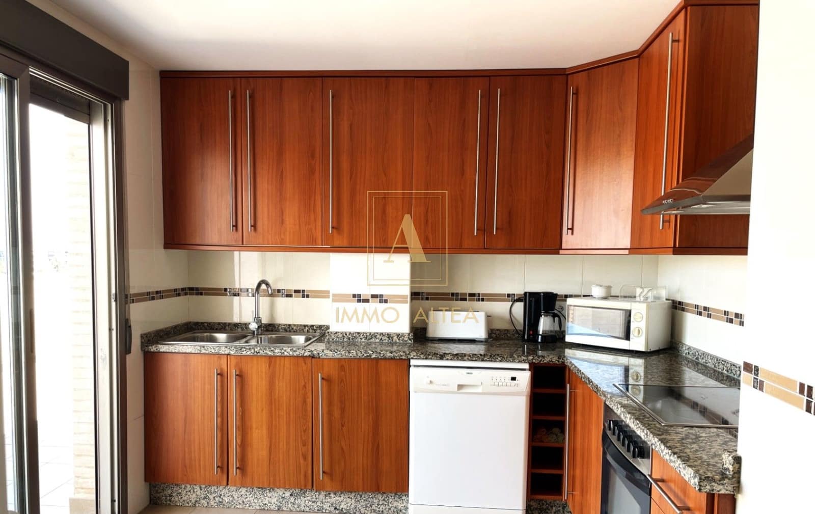 3 soveværelse Penthouse til salg i Alicante by med garage - € 685.000 (Ref: 10054609)