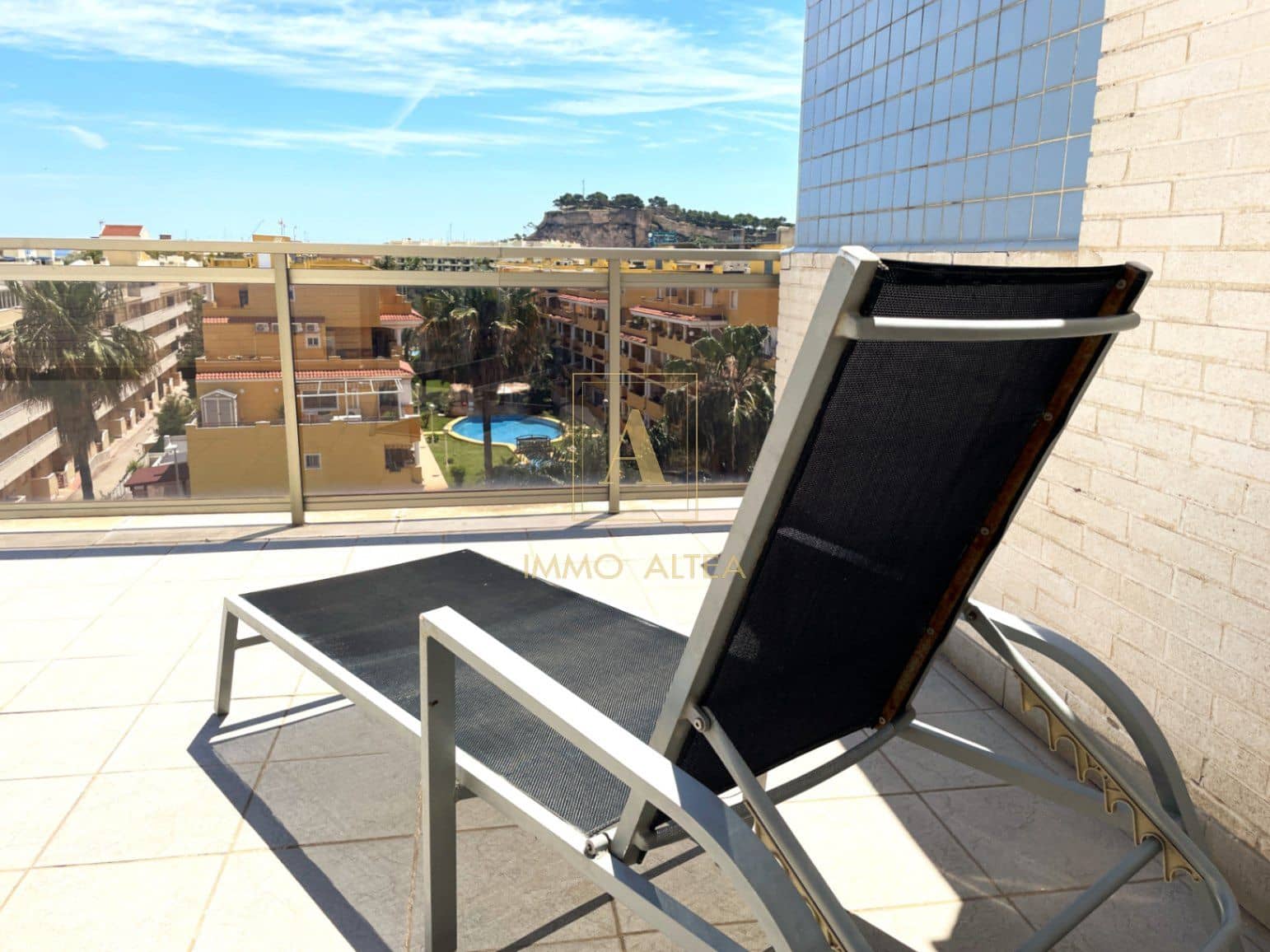 3 soveværelse Penthouse til salg i Alicante by med garage - € 685.000 (Ref: 10054609)