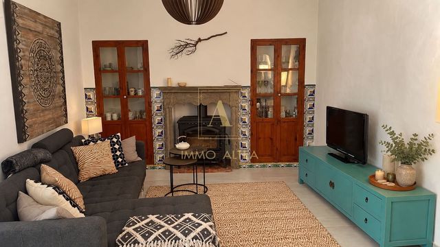 4 soverom Hus til salgs i Javea / Xàbia med svømmebasseng - € 620 000 (Ref: 10063747)