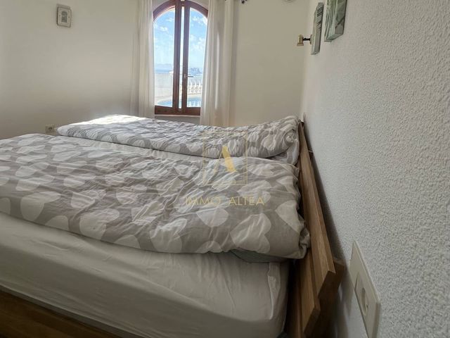 3 soveværelse Villa til salg i Alicante by med swimmingpool garage - € 665.000 (Ref: 10097503)