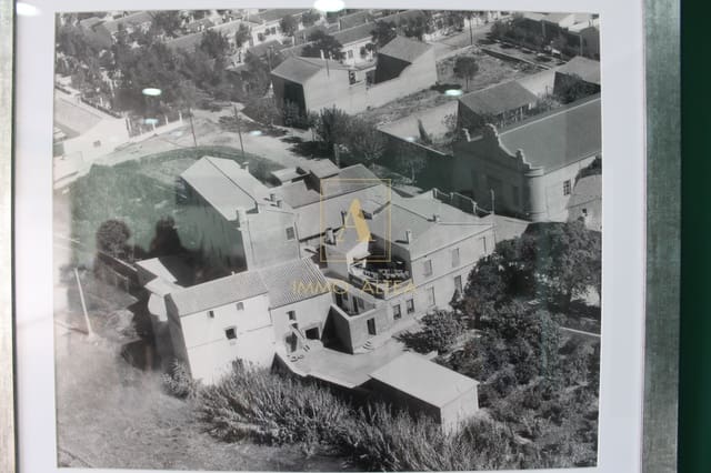 Undeveloped Land for sale in L'Eliana - € 2,500,000 (Ref: 10116018)