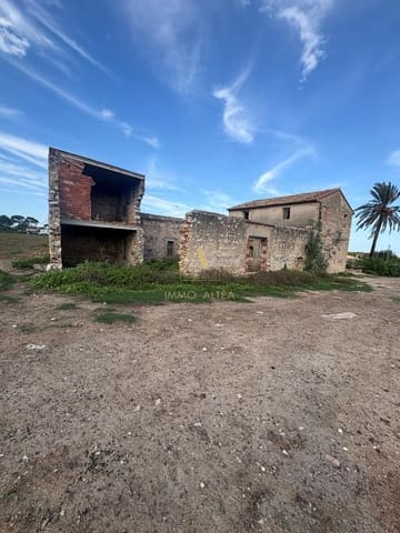 Ubebygd land til salgs i Dénia - € 500 000 (Ref: 10158963)