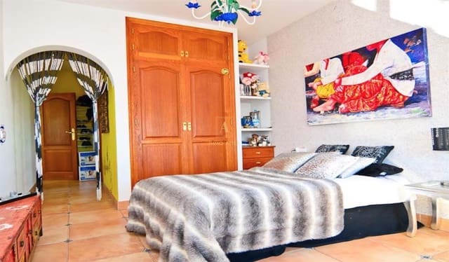 6 makuuhuone Huvila myytävänä paikassa Benissa - 1 750 000 € (Ref: 7321658)