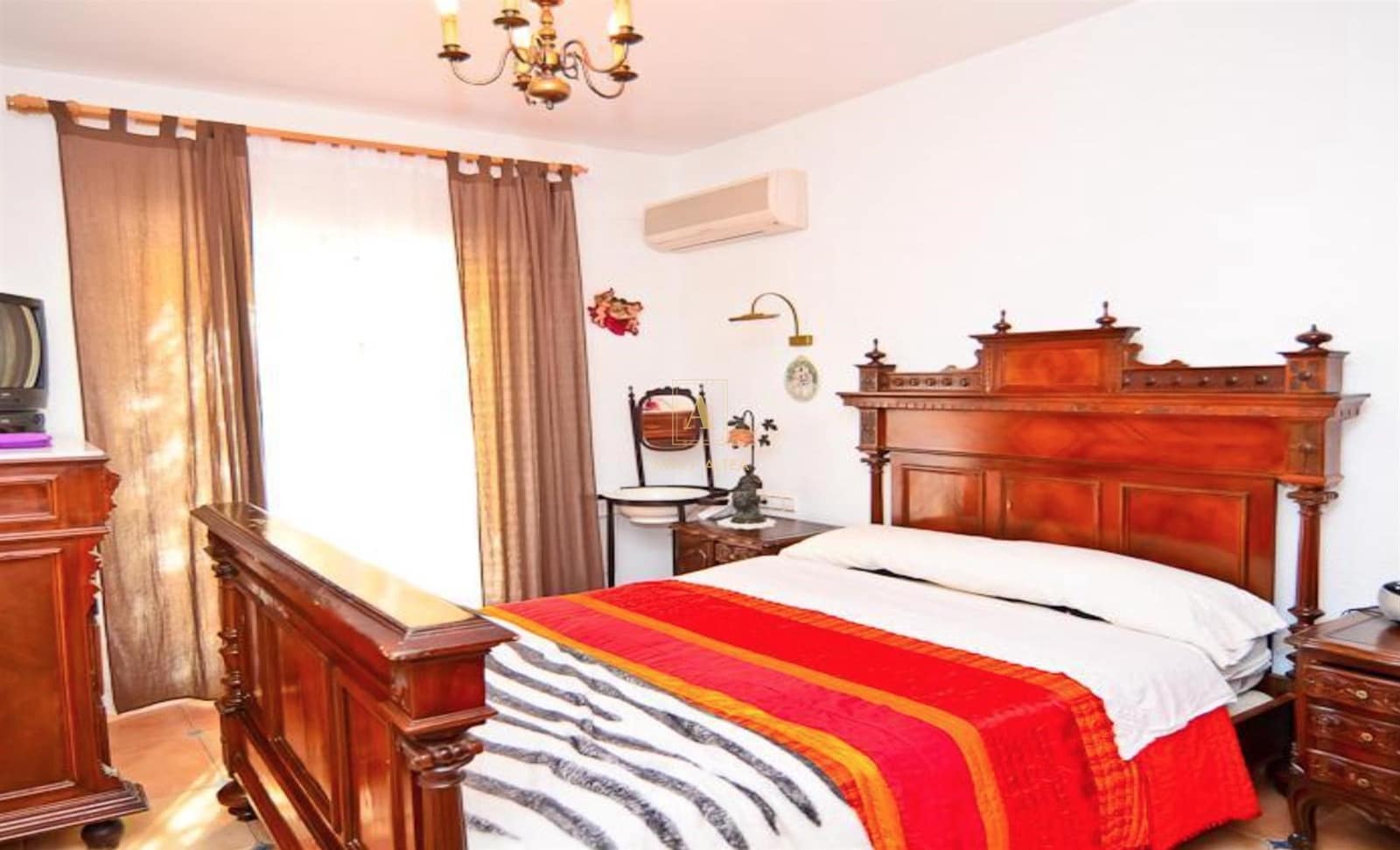 6 bedroom Villa for sale in Benissa - € 1,750,000 (Ref: 7321658)