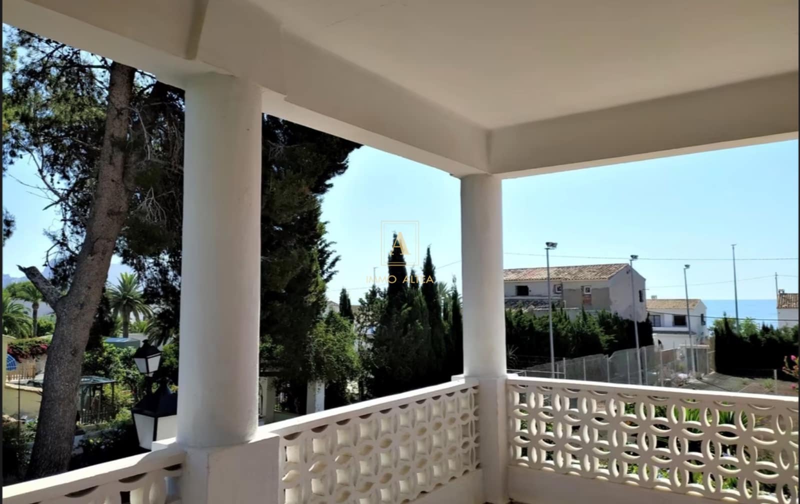 5 sovrum Villa till salu i Altea med pool garage - 1 600 000 € (Ref: 7321762)