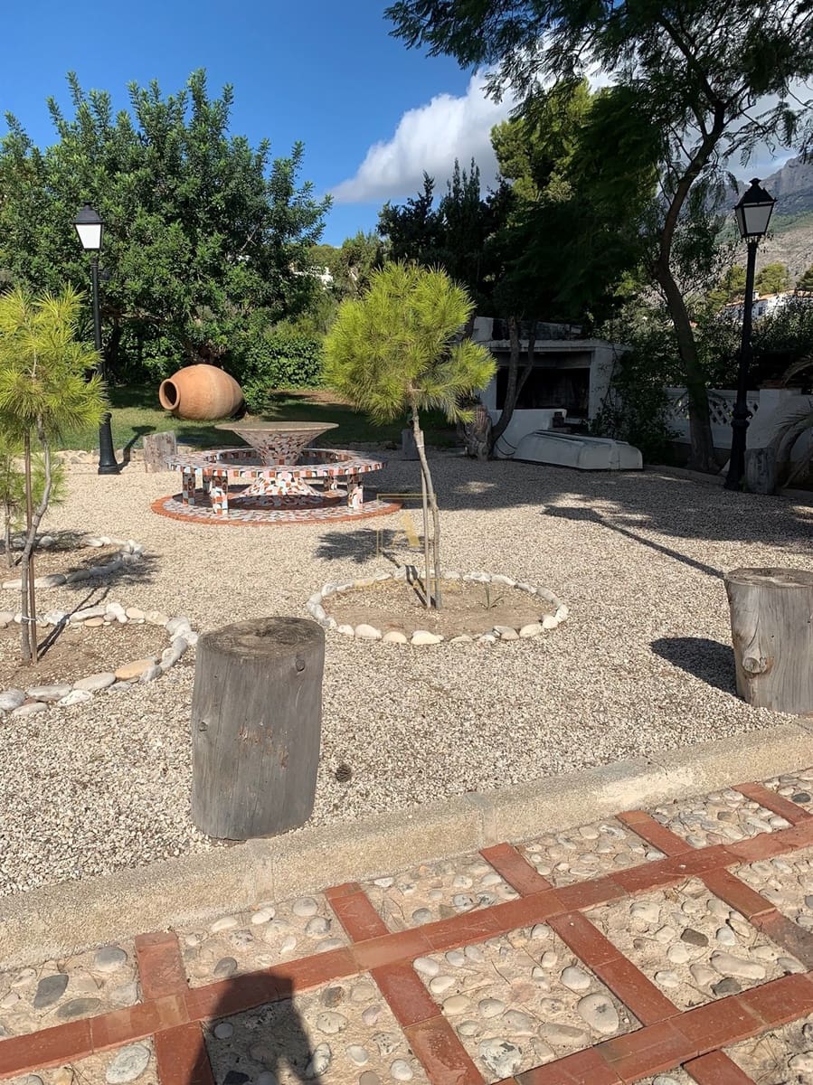 5 quarto Moradia para venda em Altea com piscina garagem - 1 600 000 € (Ref: 7321762)