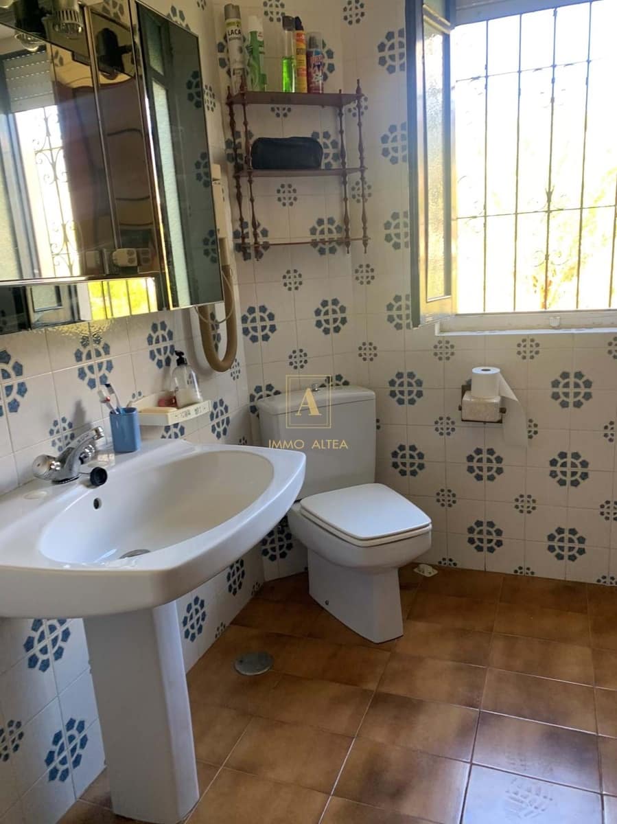 5 quarto Moradia para venda em Altea com piscina garagem - 1 600 000 € (Ref: 7321762)
