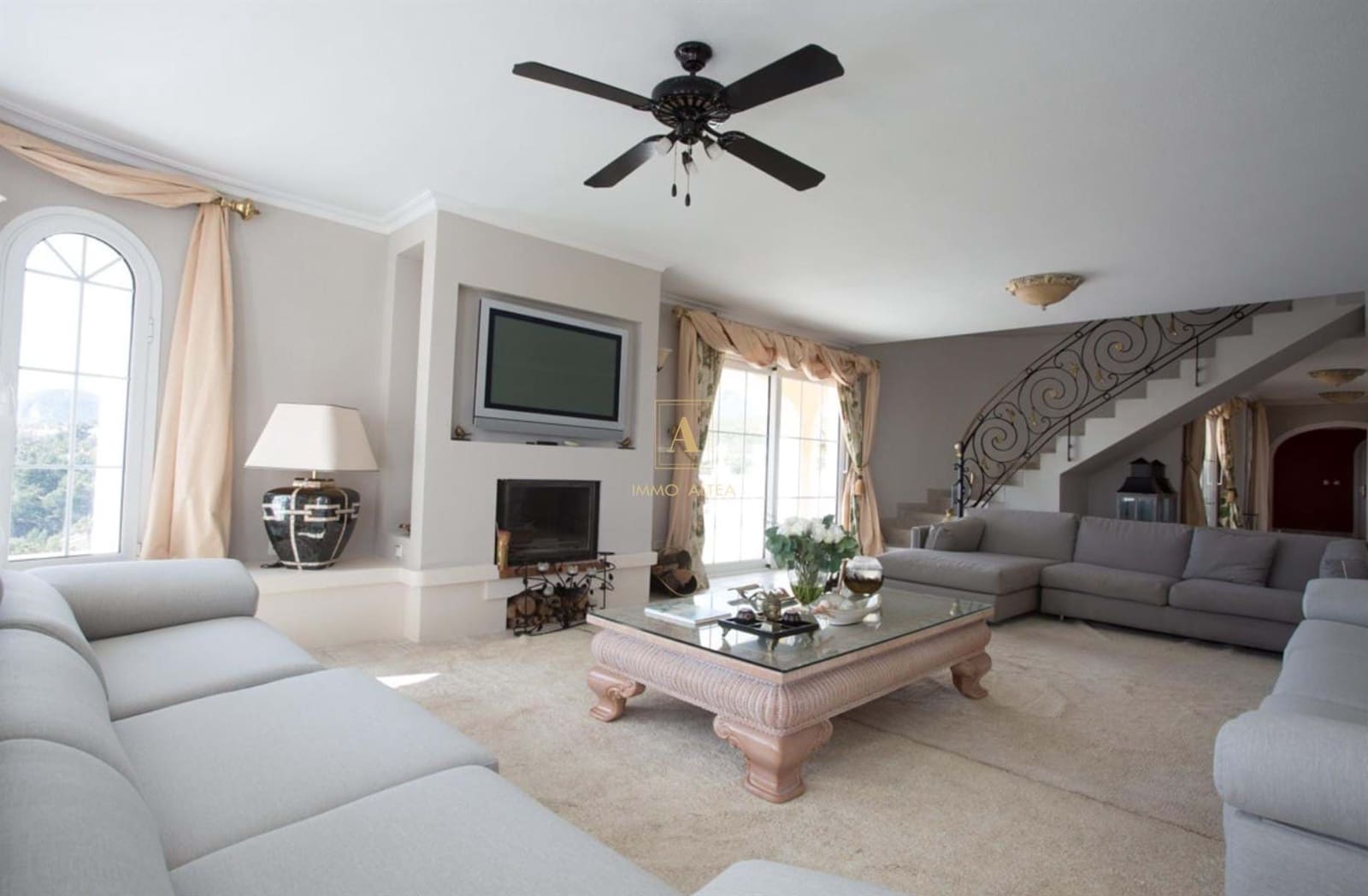 7 slaapkamer Villa te koop in La Nucia met zwembad garage - € 2.900.000 (Ref: 7321799)