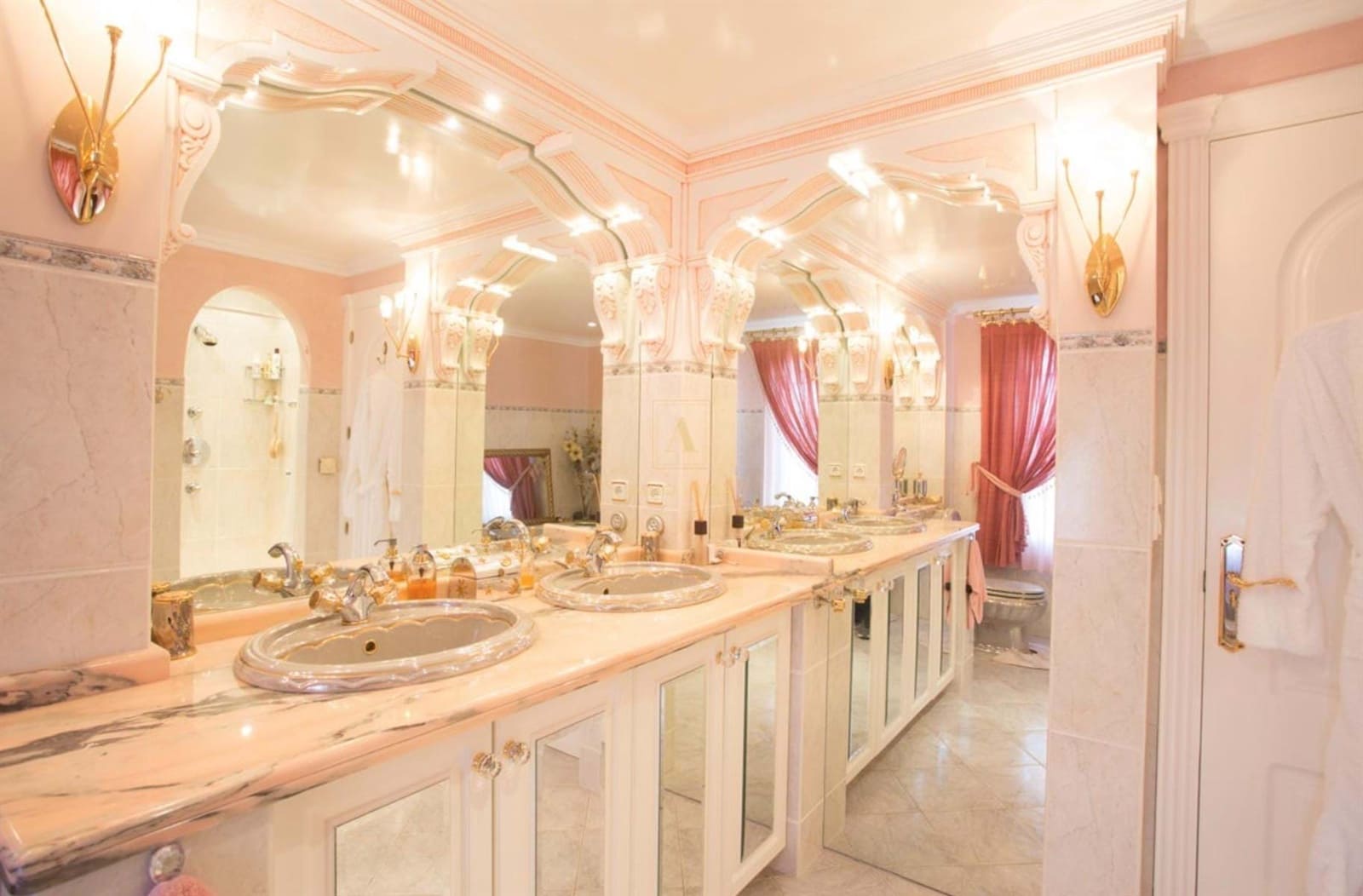 7 slaapkamer Villa te koop in La Nucia met zwembad garage - € 2.900.000 (Ref: 7321799)