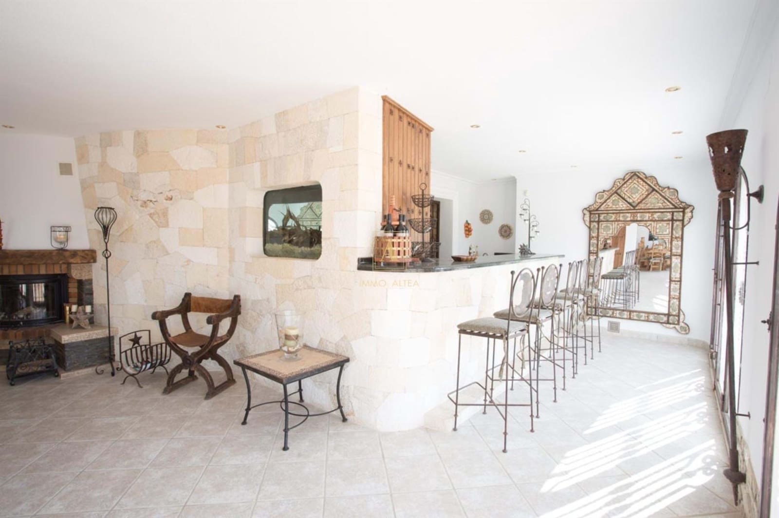 7 slaapkamer Villa te koop in La Nucia met zwembad garage - € 2.900.000 (Ref: 7321799)