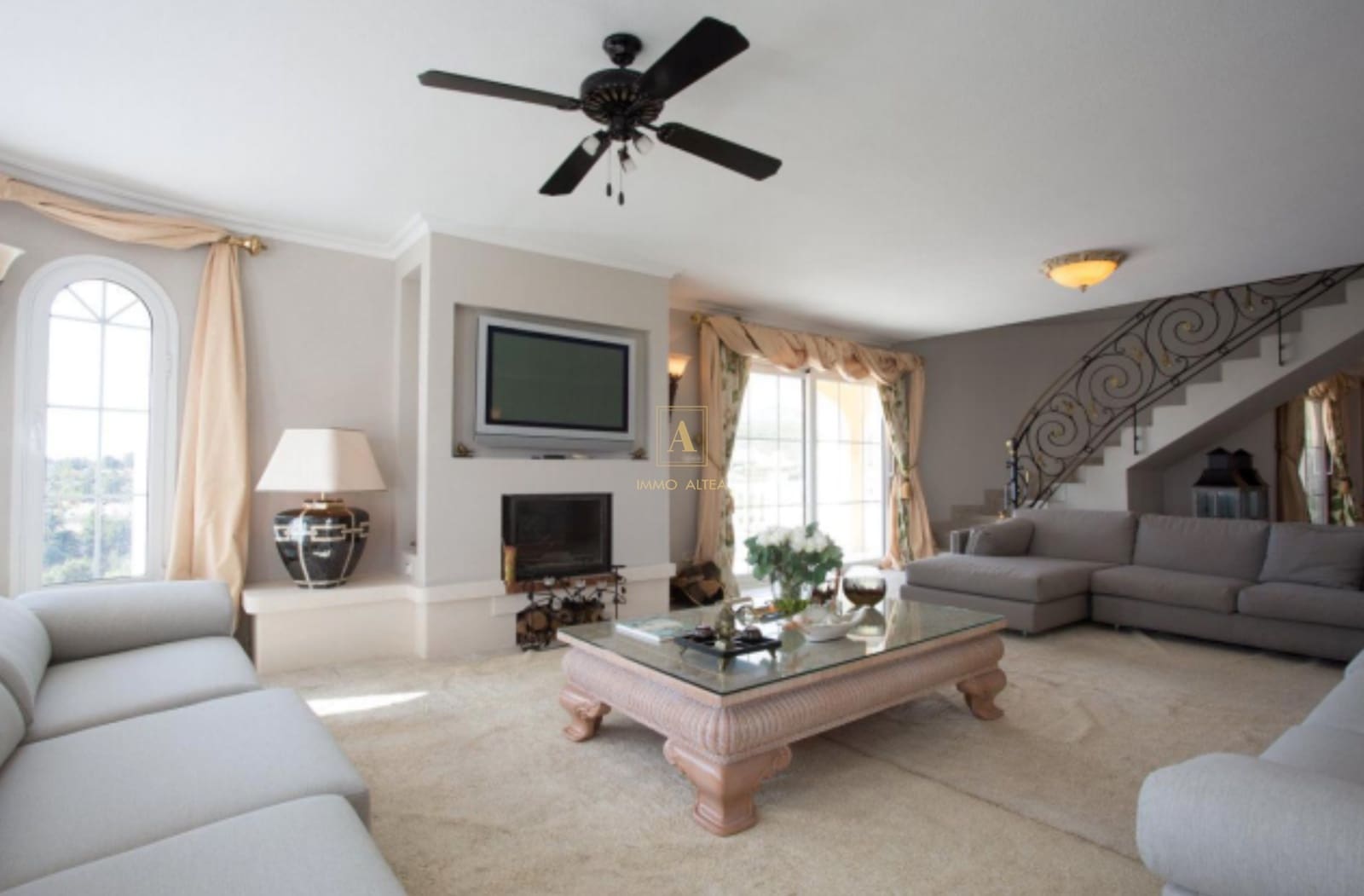 7 slaapkamer Villa te koop in La Nucia met zwembad garage - € 2.900.000 (Ref: 7321799)