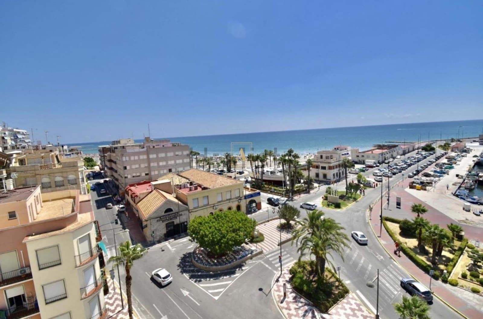 3 bedroom Apartment for sale in Santa Pola - € 399,000 (Ref: 7321861)