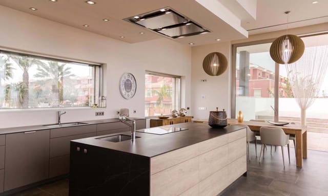 7 quarto Moradia para venda em Torre de la Horadada, Pilar de la Horadada - 3 450 000 € (Ref: 7321863)