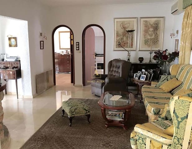 Huvila myytävänä paikassa Benissa - 2 400 000 € (Ref: 7321895)