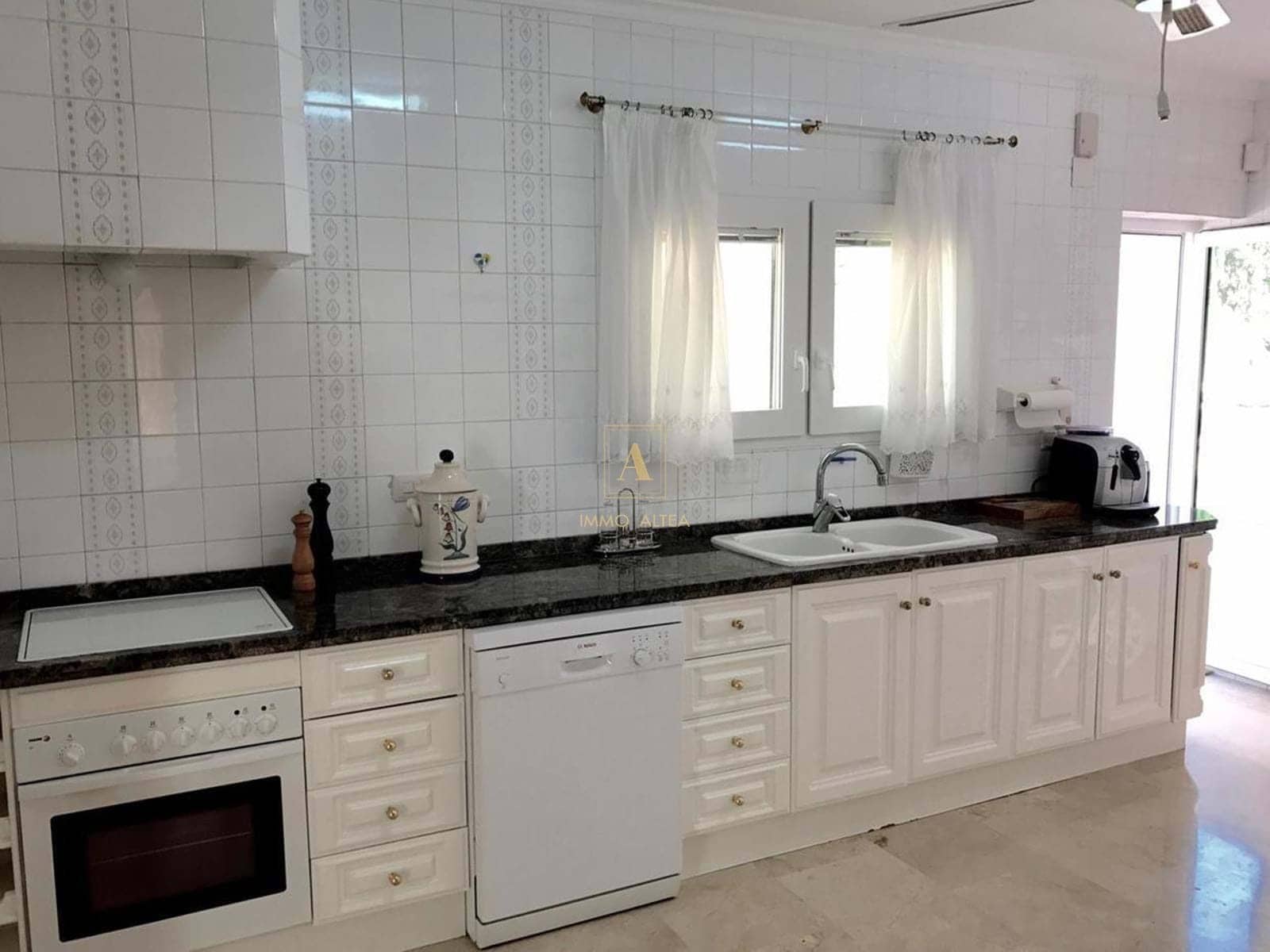 Huvila myytävänä paikassa Benissa - 2 400 000 € (Ref: 7321895)