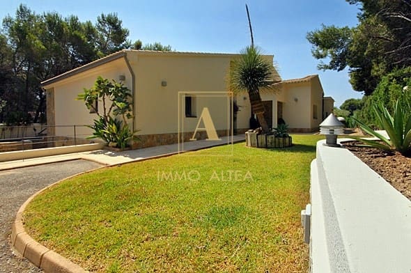 5 soveværelse Villa til salg i Moraira - € 1.495.000 (Ref: 7377892)