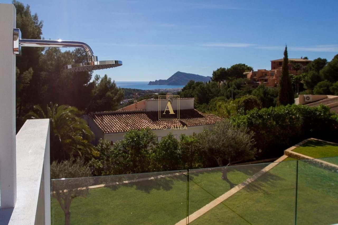 5 soverom Villa til salgs i Altea - € 2 490 000 (Ref: 7484846)
