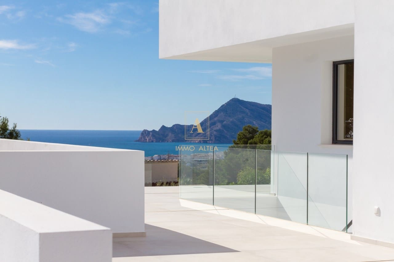 5 soverom Villa til salgs i Altea - € 2 490 000 (Ref: 7484846)