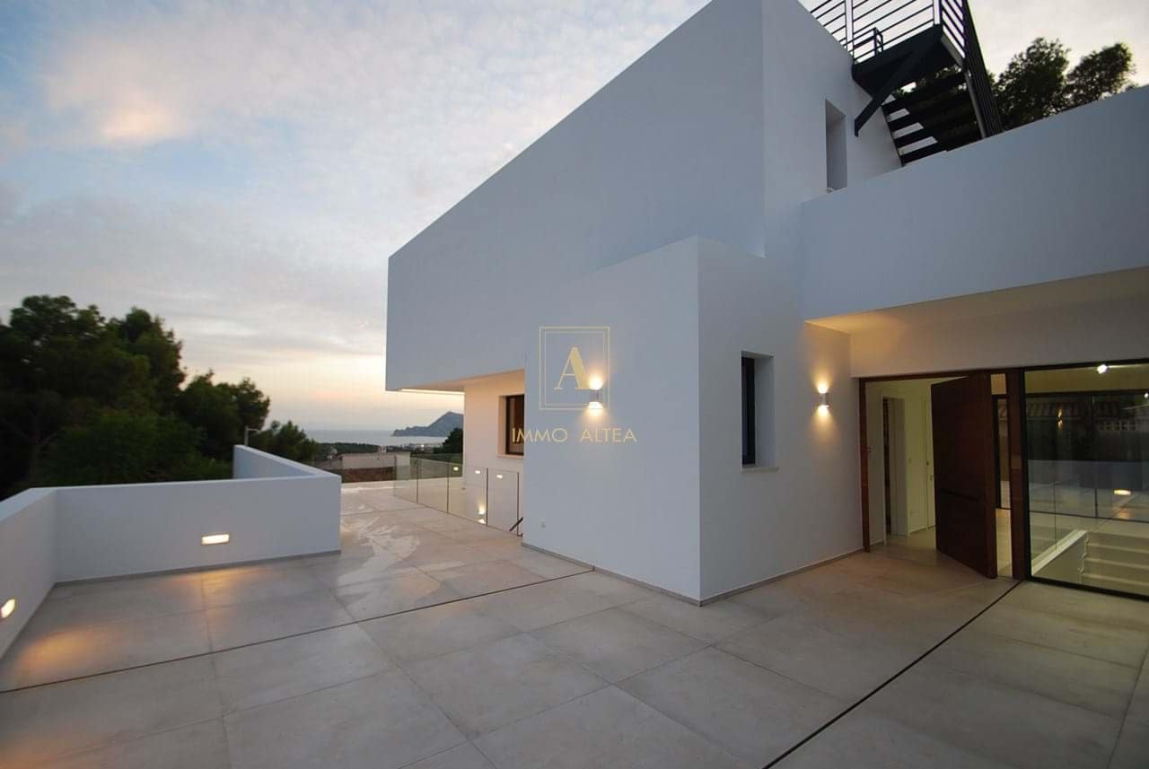 5 soverom Villa til salgs i Altea - € 2 490 000 (Ref: 7484846)