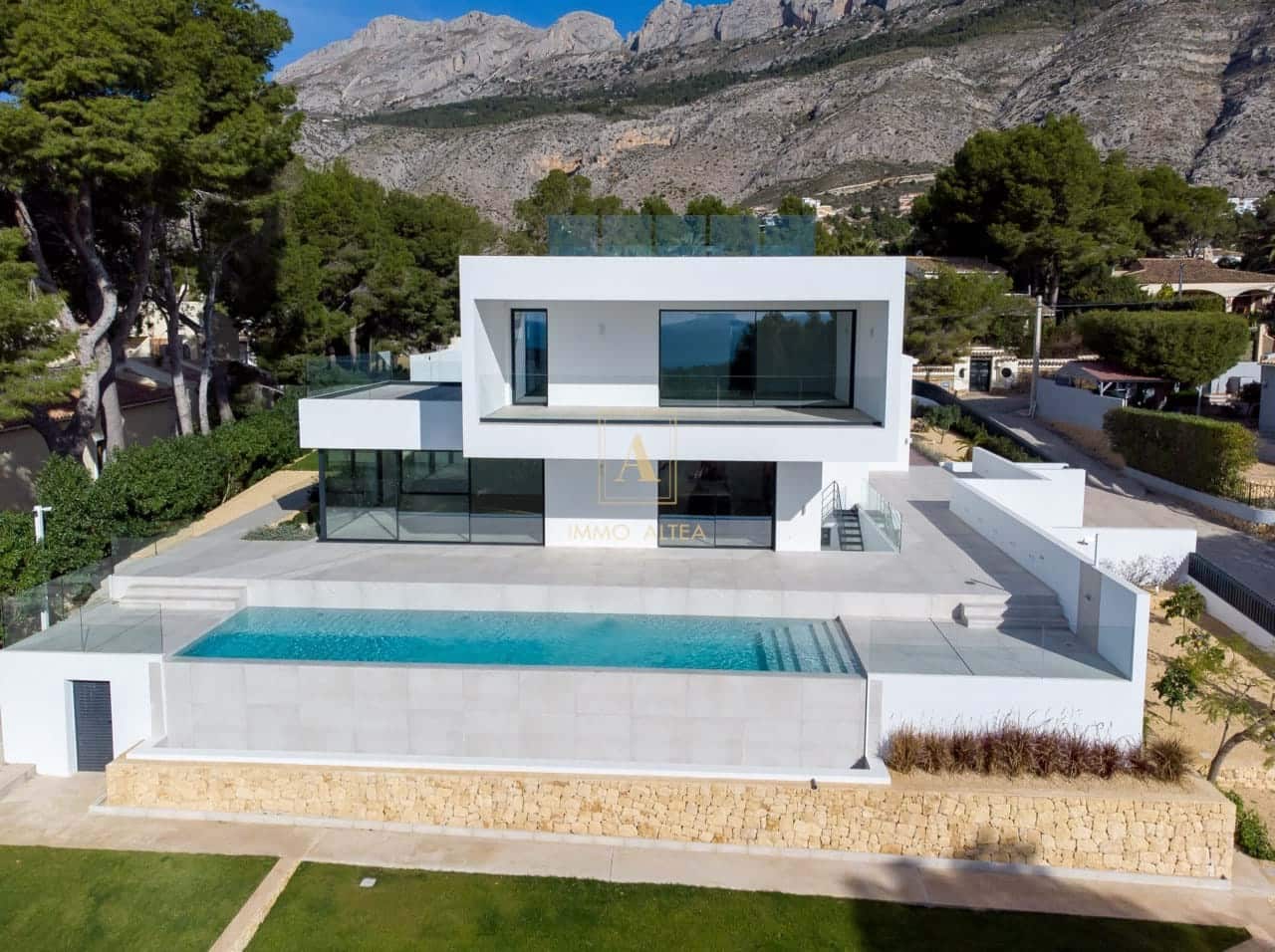 5 soverom Villa til salgs i Altea - € 2 490 000 (Ref: 7484846)