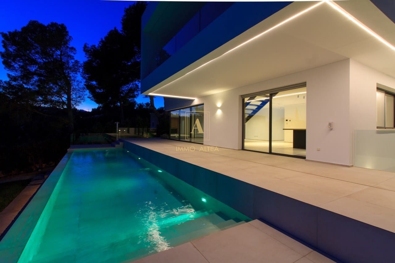 5 soverom Villa til salgs i Altea - € 2 490 000 (Ref: 7484846)