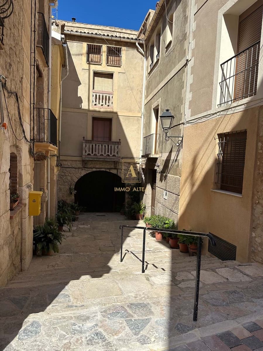 7 soveværelse Byhus til salg i Penaguila - € 400.000 (Ref: 7641125)