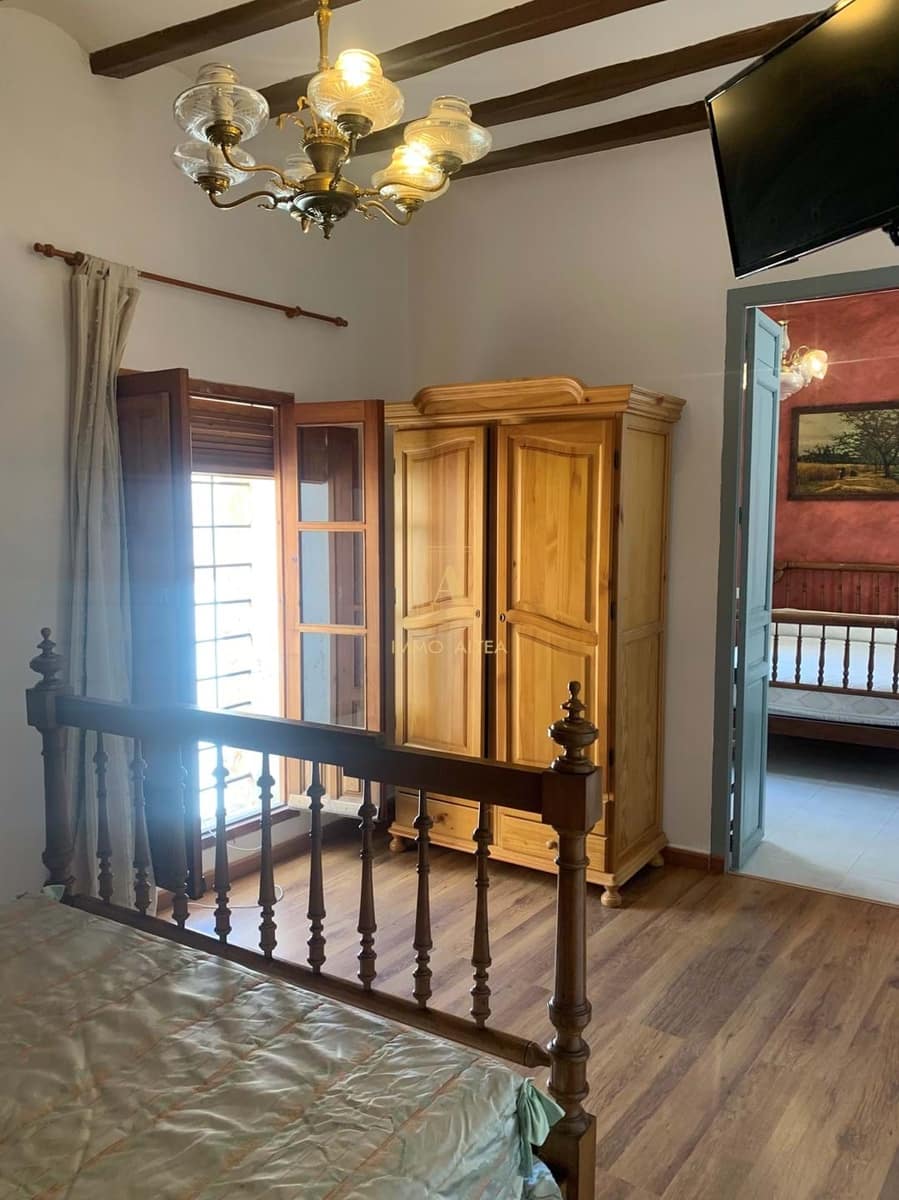 7 soveværelse Byhus til salg i Penaguila - € 400.000 (Ref: 7641125)