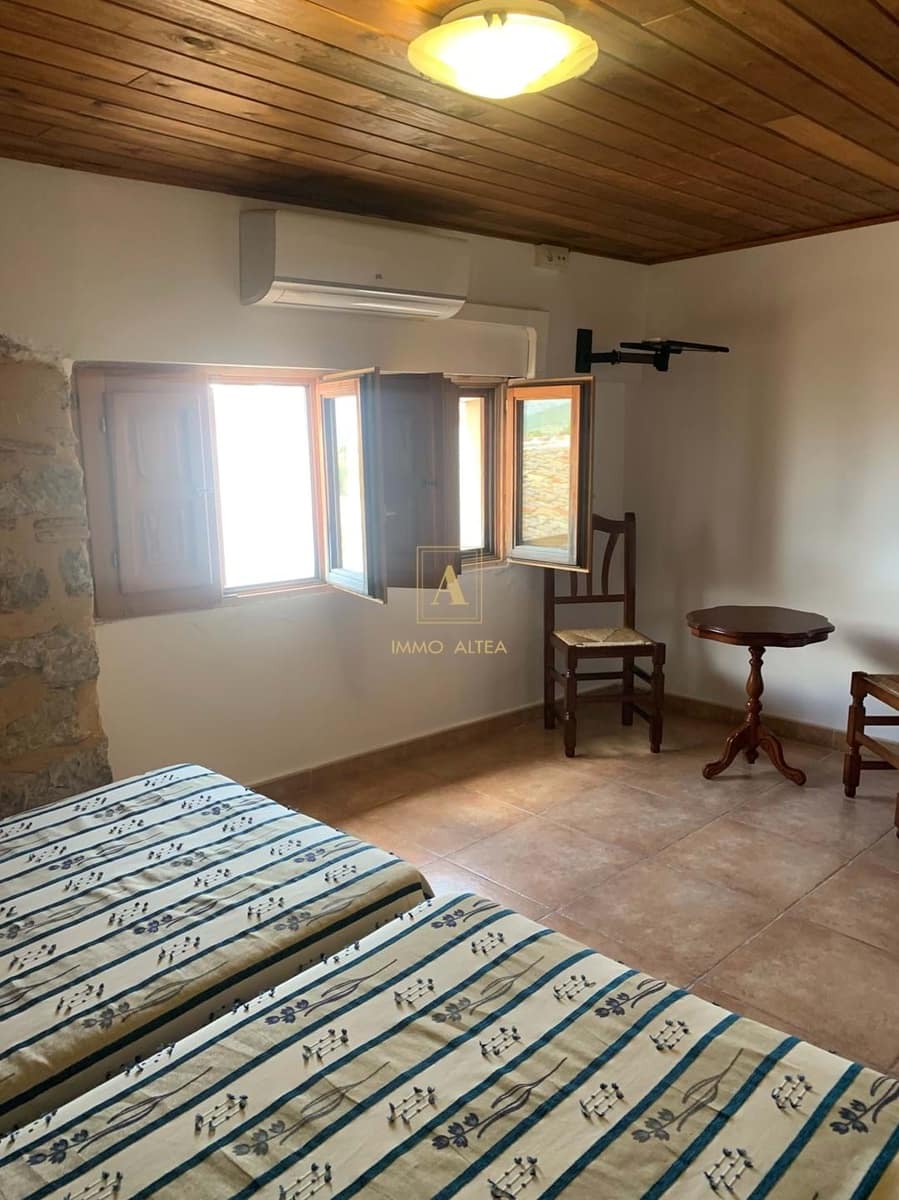 7 soveværelse Byhus til salg i Penaguila - € 400.000 (Ref: 7641125)