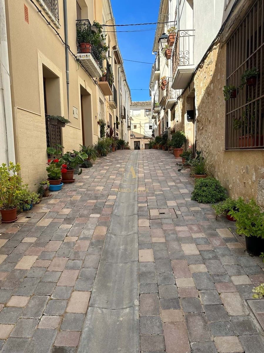 7 soveværelse Byhus til salg i Penaguila - € 400.000 (Ref: 7641125)