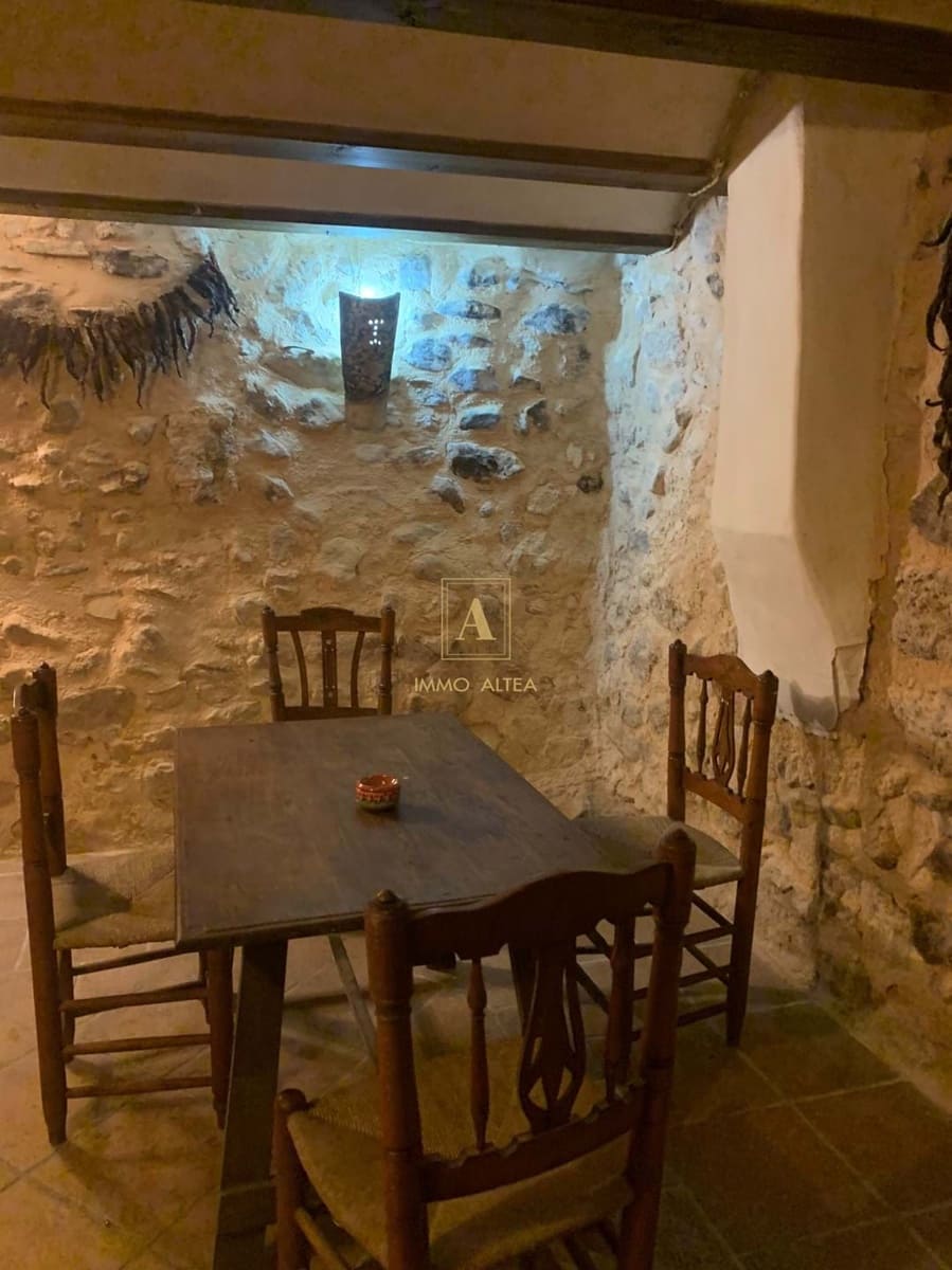 7 soveværelse Byhus til salg i Penaguila - € 400.000 (Ref: 7641125)