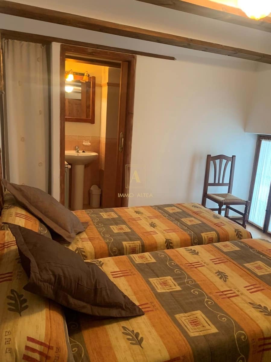 7 soveværelse Byhus til salg i Penaguila - € 400.000 (Ref: 7641125)