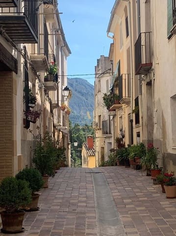 7 bedroom Hotel for sale in Penàguila - € 400,000 (Ref: 7757670)