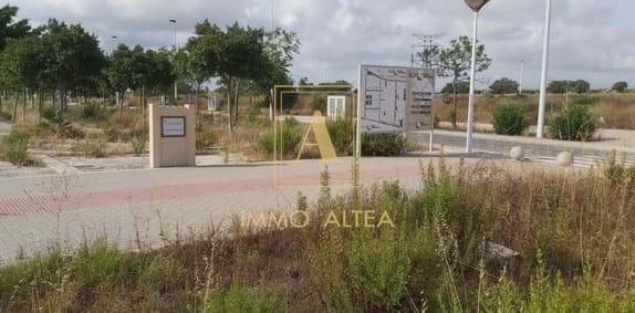 Grond te koop in Elche / Elx - € 4.320.000 (Ref: 7774814)