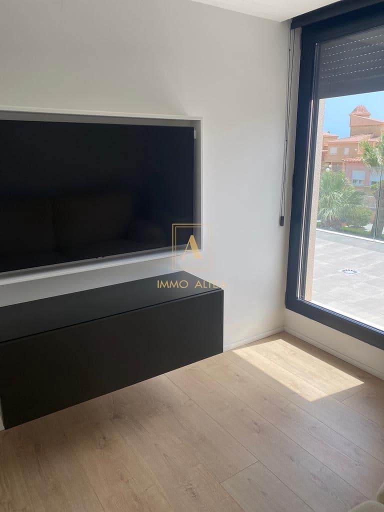 3 soveværelse Villa til salg i Alicante by med swimmingpool garage - € 1.600.000 (Ref: 7945427)