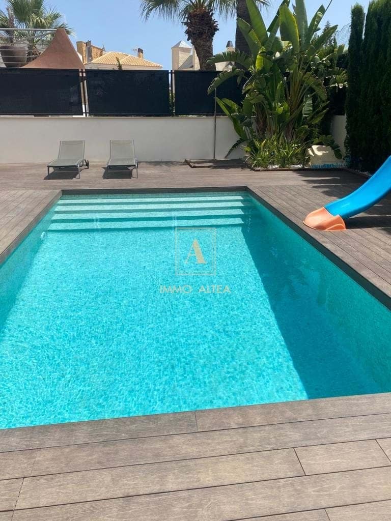 3 soveværelse Villa til salg i Alicante by med swimmingpool garage - € 1.600.000 (Ref: 7945427)