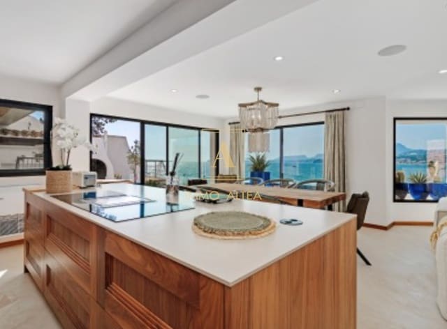 5 soveværelse Villa til salg i Moraira, Teulada-Moraira med swimmingpool garage - € 4.950.000 (Ref: 8297081)