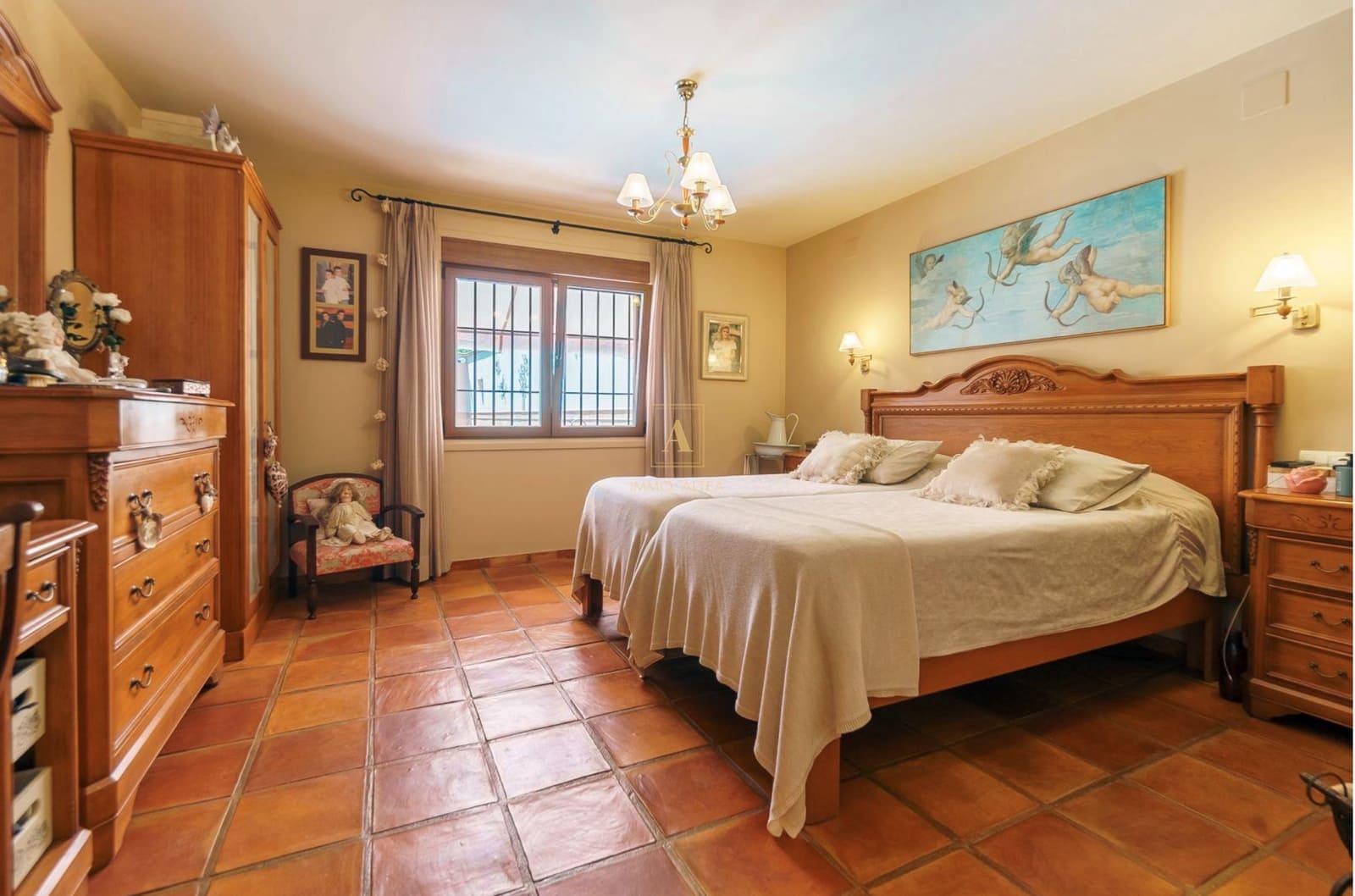 5 bedroom Villa for sale in La Nucia with pool garage - € 899,000 (Ref: 8532408)