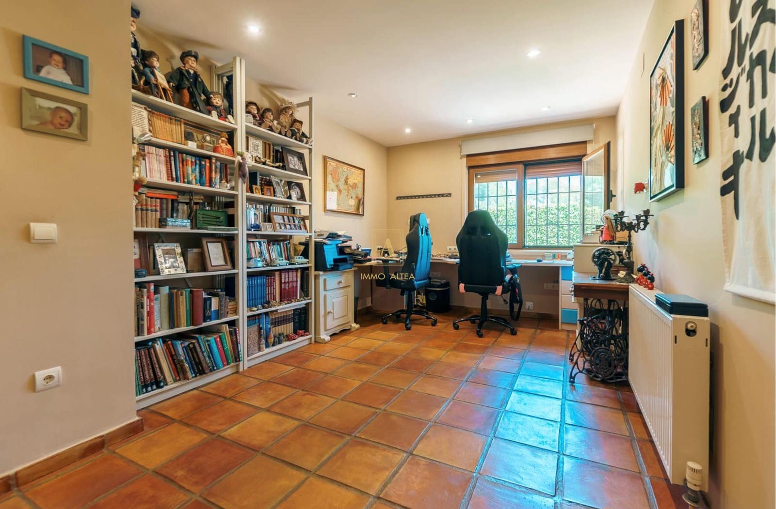 5 bedroom Villa for sale in La Nucia with pool garage - € 899,000 (Ref: 8532408)