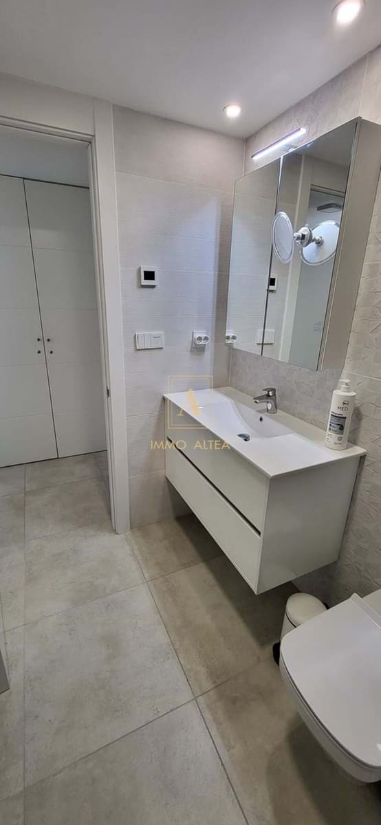 2 soveværelse Lejlighed til salg i Benidorm - € 379.000 (Ref: 8692135)