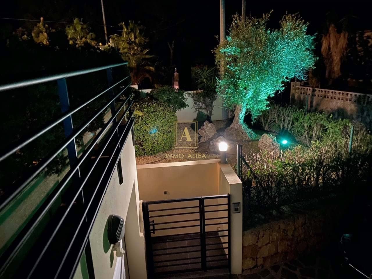 3 soveværelse Villa til salg i Benissa med swimmingpool garage - € 895.000 (Ref: 8736813)