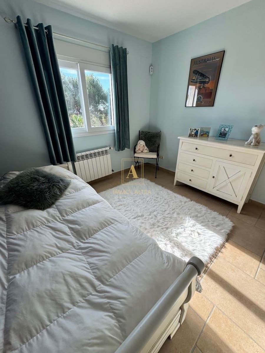 3 soveværelse Villa til salg i Benissa med swimmingpool garage - € 895.000 (Ref: 8736813)