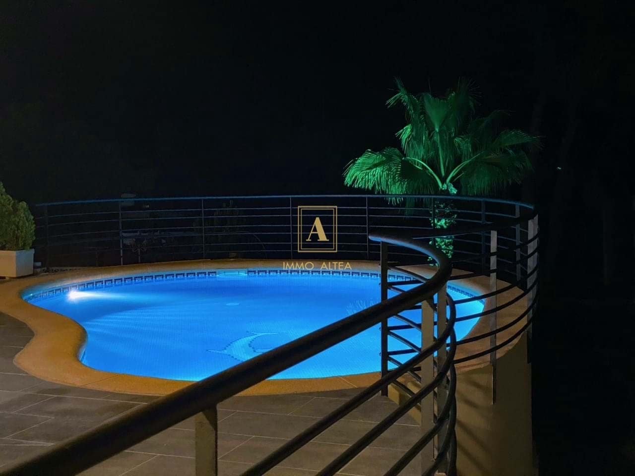 3 soveværelse Villa til salg i Benissa med swimmingpool garage - € 895.000 (Ref: 8736813)