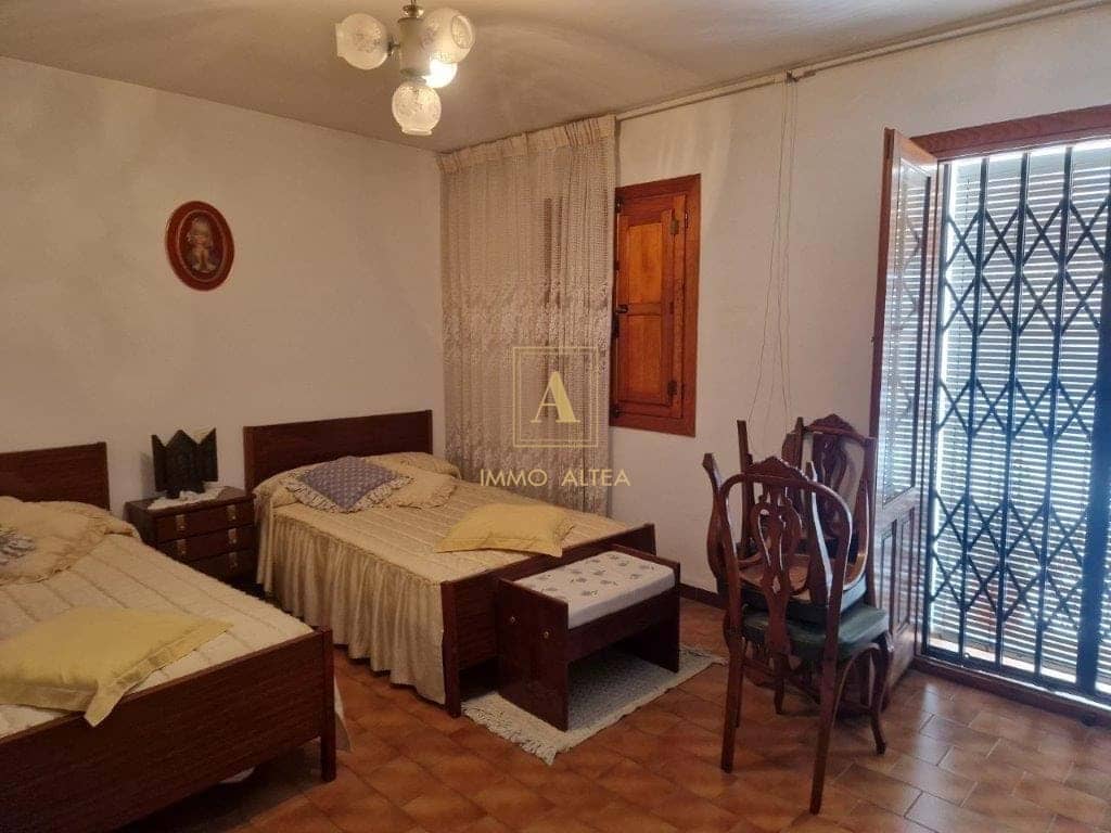 4 soveværelse Byhus til salg i Altea - € 435.000 (Ref: 9181558)