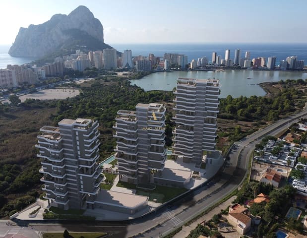 3 makuuhuone Huoneisto myytävänä paikassa Calpe / Calp mukana uima-altaan 
autotalli - 697 000 € (Ref: 9221381)