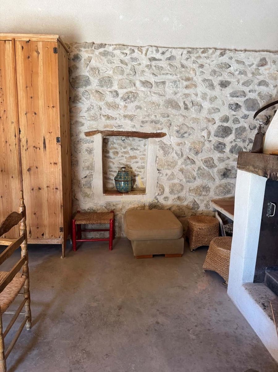 Finca/Country House for sale in Relleu with garage - € 800,000 (Ref: 9308742)