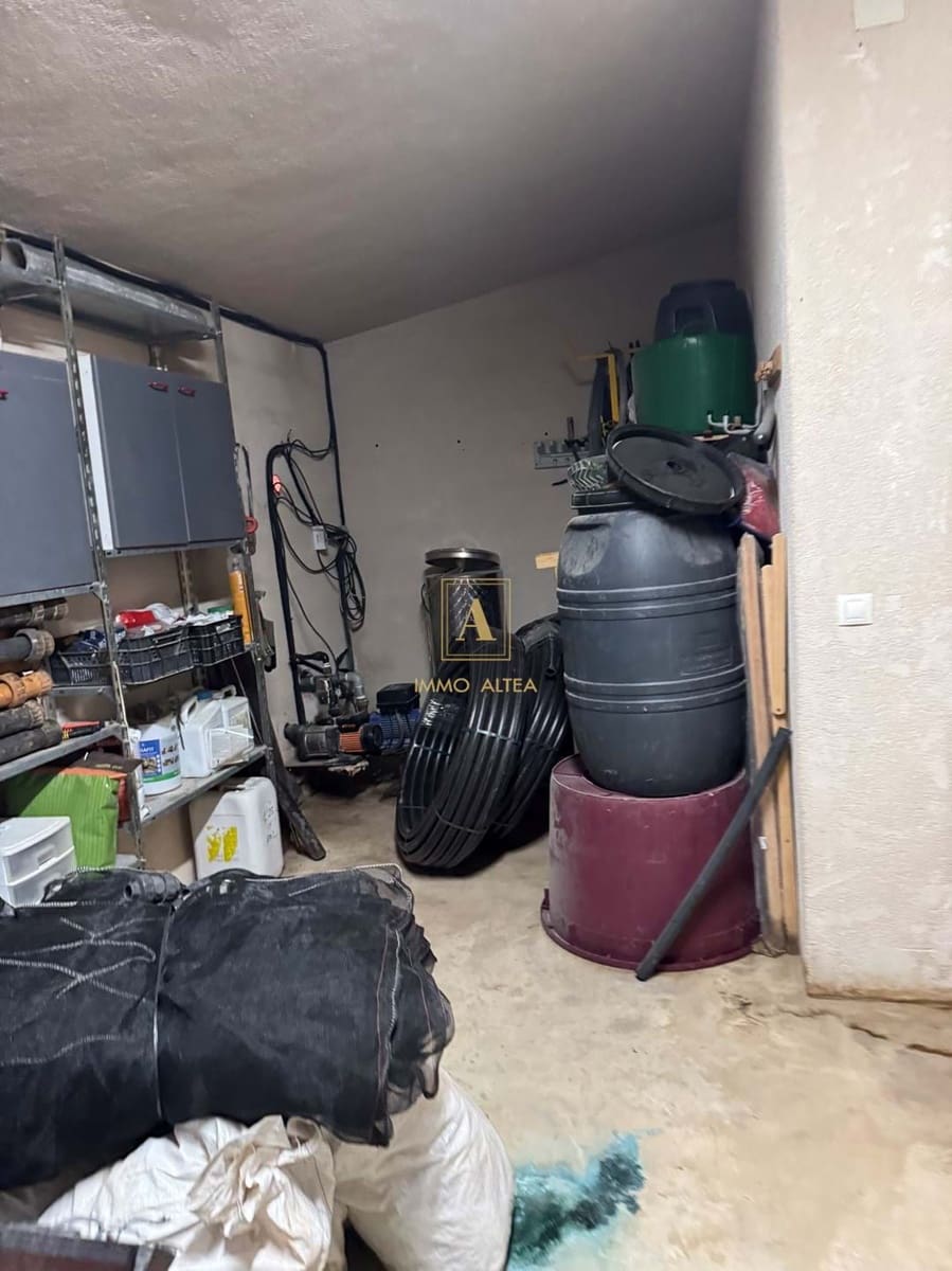 Finca/Country House for sale in Relleu with garage - € 800,000 (Ref: 9308742)