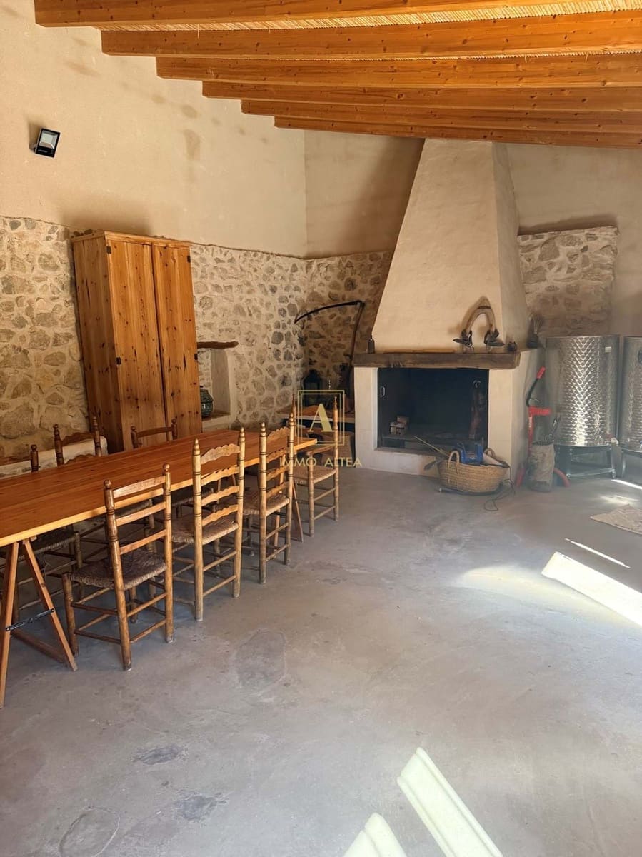 Finca/Country House for sale in Relleu with garage - € 800,000 (Ref: 9308742)