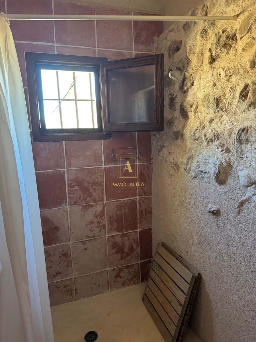 Finca/Country House for sale in Relleu with garage - € 800,000 (Ref: 9308742)