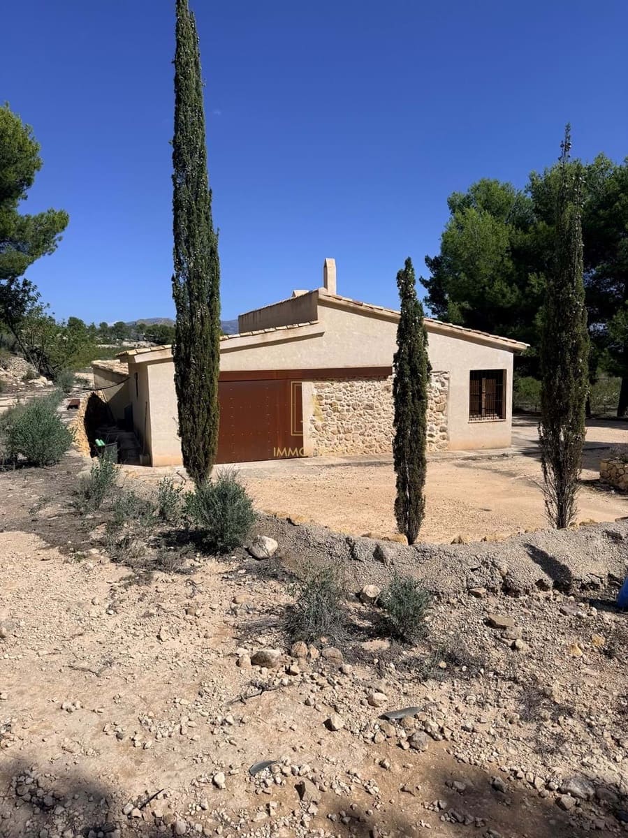 Finca/Country House for sale in Relleu with garage - € 800,000 (Ref: 9308742)